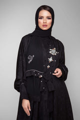 BLACK SWAROVSKI BROCH TEXTURED SOALON OPEN ABAYA