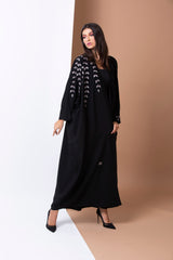 BLACK LEAF EMBROIDERED SOLOAN ABAYA.