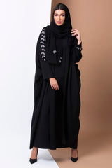 BLACK LEAF EMBROIDERED SOLOAN ABAYA.