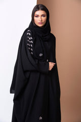 BLACK LEAF EMBROIDERED SOLOAN ABAYA.