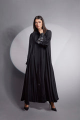 BLACK SLEEVE EMBROIDERED SOLAON ABAYA.