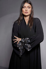 BLACK SLEEVE EMBROIDERED SOLAON ABAYA.