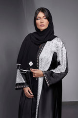 BLACK GEOMETRIC TASSEL OPEN ABAYA.