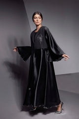 BLACK CRYSTALIZED ORGANZA COLLARED ABAYA.