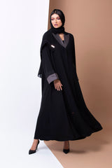 BLACK JACQUARD COLLAR EMBROIDERED ABAYA.