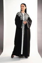 BLACK EMBRODERED OFF WHITE SOALON ABAYA