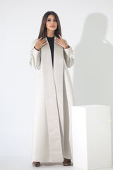 عباية قصة بليز بأزرار لون بيج خام ساتان