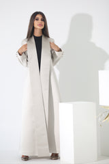 عباية قصة بليز بأزرار لون بيج خام ساتان