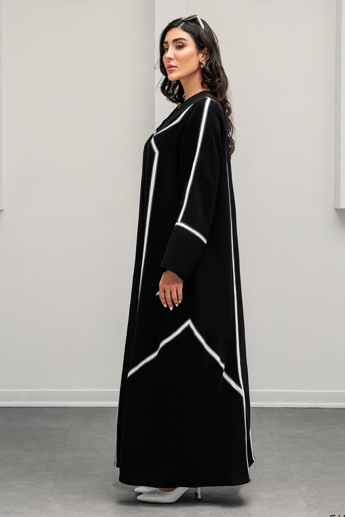 Noor Abaya (Rolex)