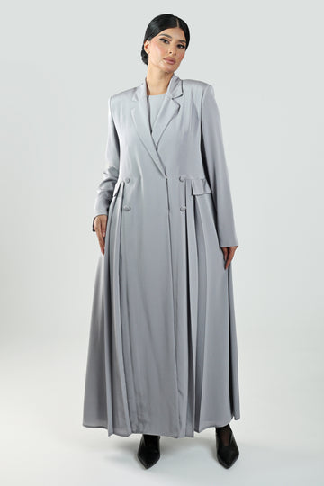Abaya in raw salon grey with pockets and breaks