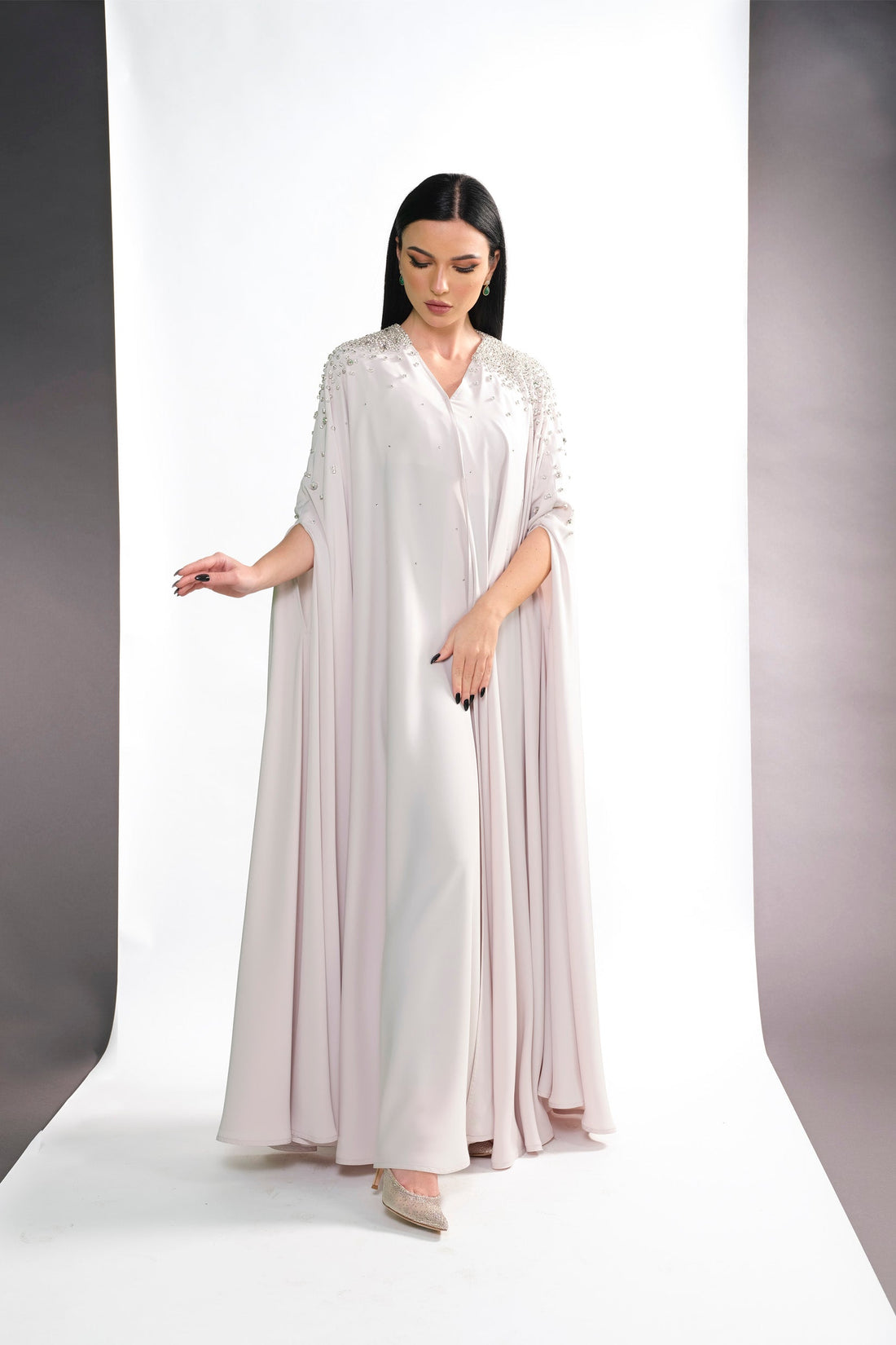 BEIGE CREPE CRYSTALIZED  OPEN ABAYA.