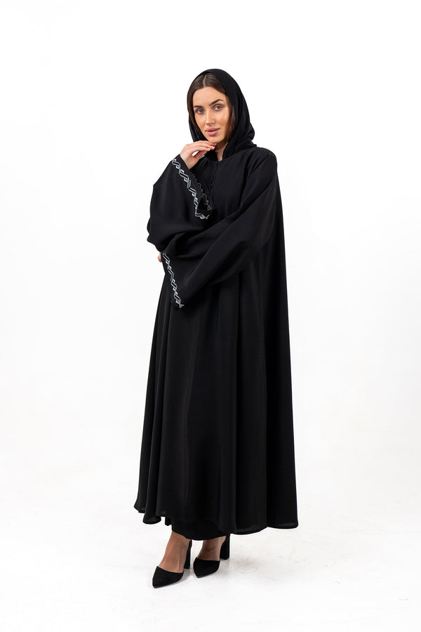 BLACK EMBROIDERED SOALON CLOSE ABAYA