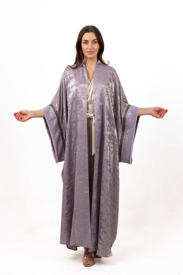 LAVENDER SILK OPEN BISHT